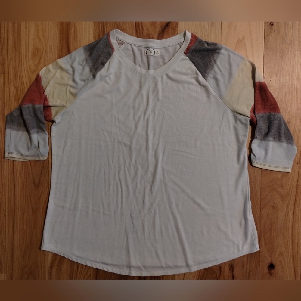 Maurice's 24/7 three quarter patterned sleeve shirt women's size XL